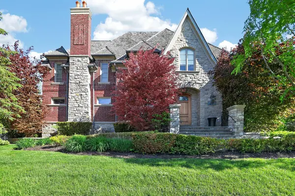 28 Long Hill DR, Richmond Hill, ON L4E 3M5