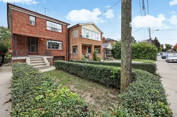 189 Locksley AVE, Toronto W04, ON M6B 3N8