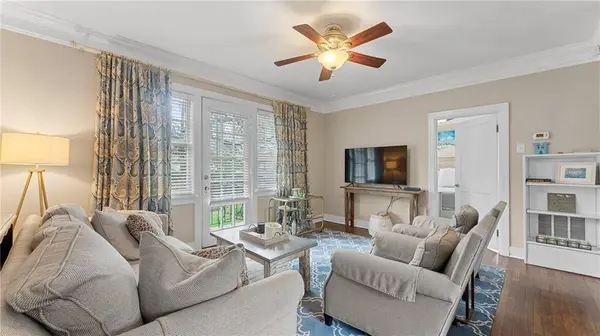 677 Somerset TER NE #2D, Atlanta, GA 30306