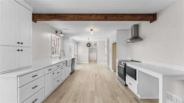 2302 Smokehouse PATH, Lawrenceville, GA 30044