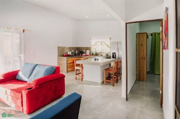 Playa Avellanas, Santa Cruz, 50303