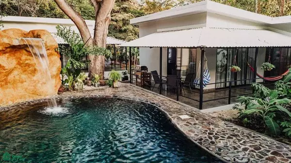 Playa Avellanas, Santa Cruz, 50303