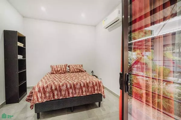 Playa Avellanas, Santa Cruz, 50303