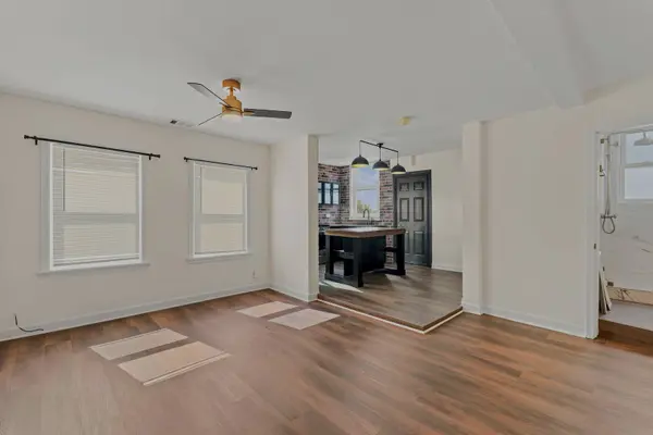 238 W 31st ST #4W, Chicago, IL 60616