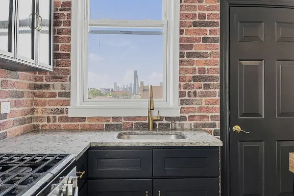 238 W 31st ST #4W, Chicago, IL 60616