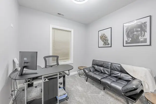 4634 S Langley AVE #1, Chicago, IL 60653