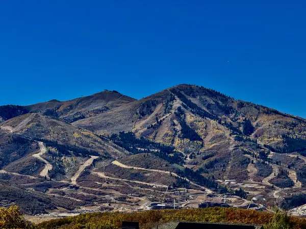 feature image of Park City Housing Supply: A Data-Driven Look at Inventory, Demand & Absorption Trends