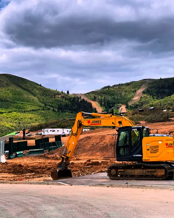 feature image of The Growing Divide Between New Construction and Resale Homes