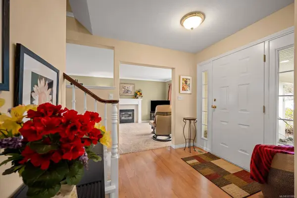 2511 9th St, Courtenay, BC V9N 9H7