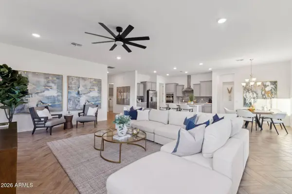 19231 W MISSOURI Avenue, Litchfield Park, AZ 85340