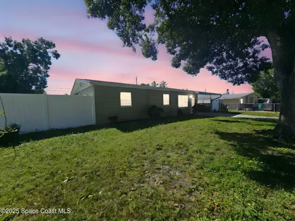 5120 Martin LN, Melbourne, FL 32904