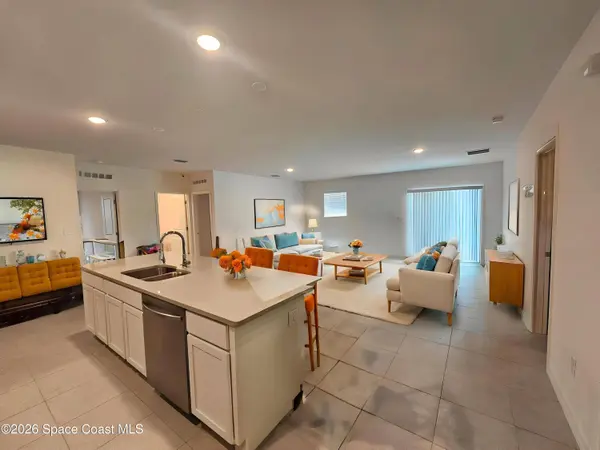 8445 101st CT, Vero Beach, FL 32967