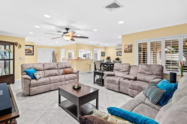 1540 SW 56th AVE, Plantation, FL 33317