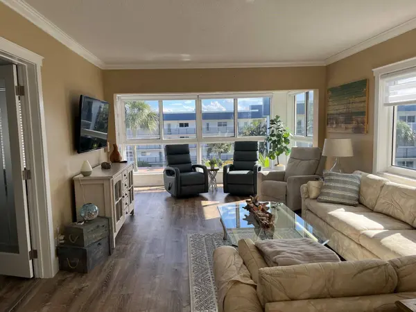 3401 Spanish TRL #455, Delray Beach, FL 33483