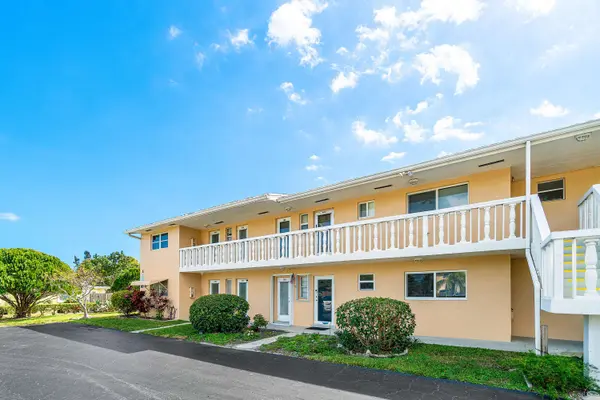 108 NE 20th AVE NE #201, Boynton Beach, FL 33435