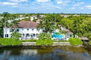 2408 E Tuscany WAY #2408, Boynton Beach, FL 33435