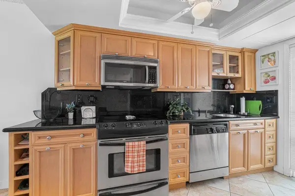 333 NE 21st AVE #314, Deerfield Beach, FL 33441