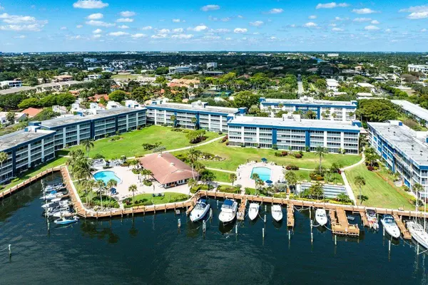 3401 W Spanish TRL #455, Delray Beach, FL 33483