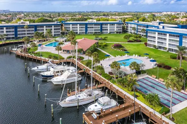 3401 W Spanish TRL #455, Delray Beach, FL 33483