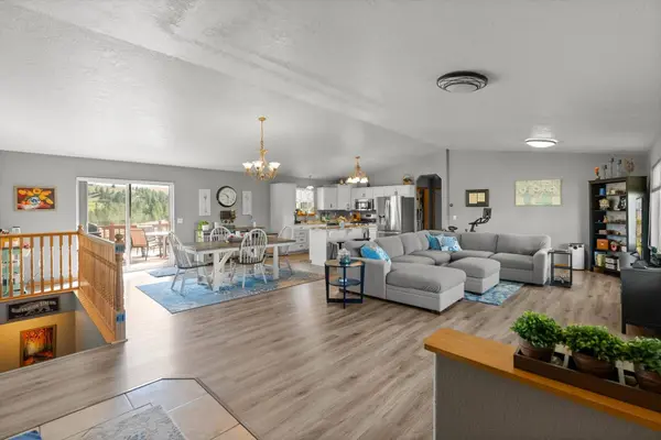 556 Fescue Slope RD, Florence, MT 59833