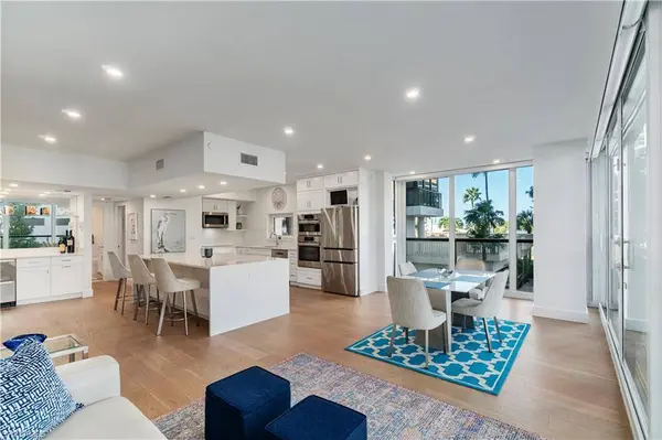 4031 Gulf Shore BLVD N #22, Naples, FL 34103