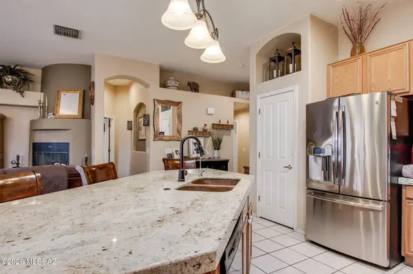 16225 S Sheffield DR, Vail, AZ 85641