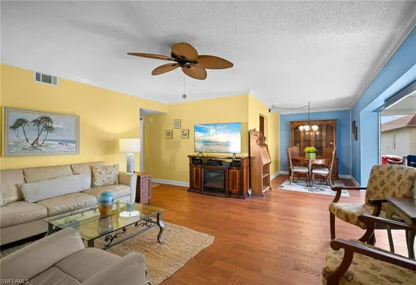 1155 Sandpiper ST #G2, Naples, FL 34102