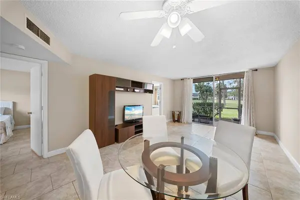 170 Turtle Lake CT #109, Naples, FL 34105