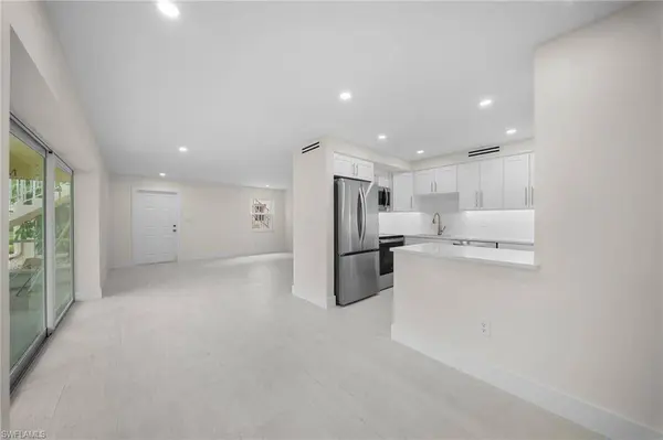 1155 Sandpiper ST #G1, Naples, FL 34102
