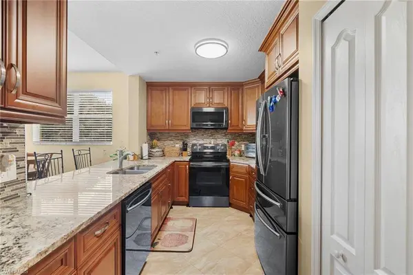 6816 Sterling Greens PL #1306, Naples, FL 34104