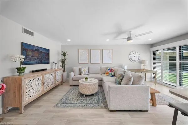 3200 Gulf Shore BLVD N #107, Naples, FL 34103