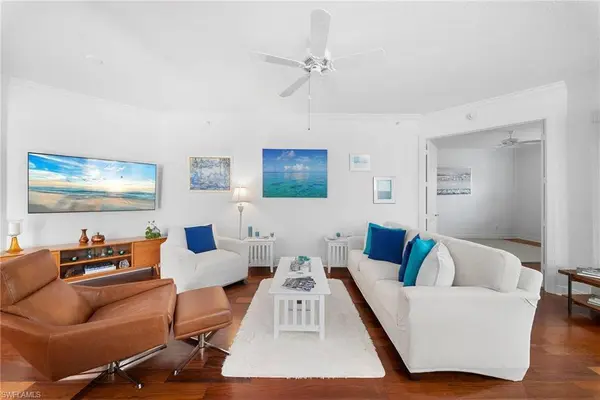 4610 Hawks Nest DR #104, Naples, FL 34114