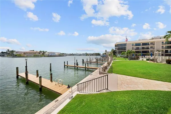 3200 Gulf Shore BLVD N #107