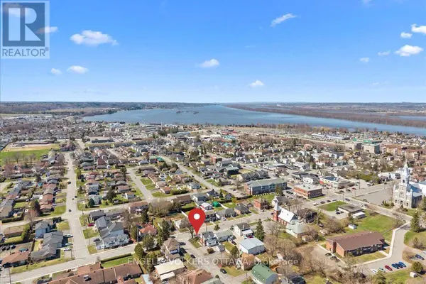 801 ST JEAN STREET, Clarence-rockland, ON K4K1K3