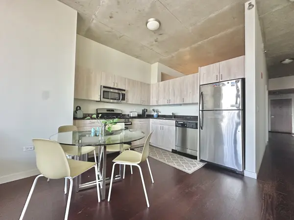 235 West Van Buren Street #3310, Chicago, IL 60607