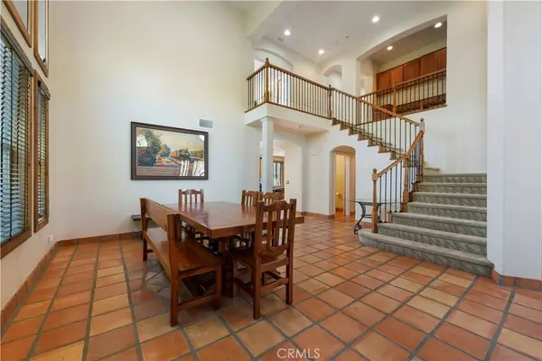 505 Acacia CT, Redlands, CA 92373