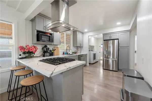 2727 N Sierra WAY, San Bernardino, CA 92405