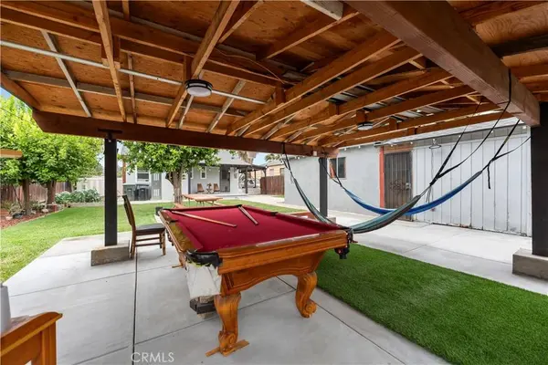 2727 N Sierra WAY, San Bernardino, CA 92405