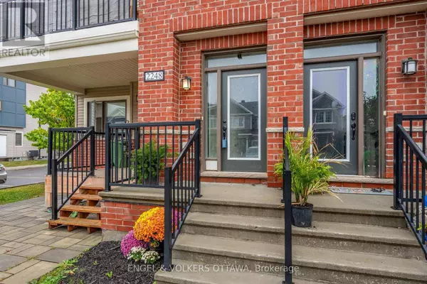 2248 WATERCOLOURS WAY, Ottawa, ON K2J6N3