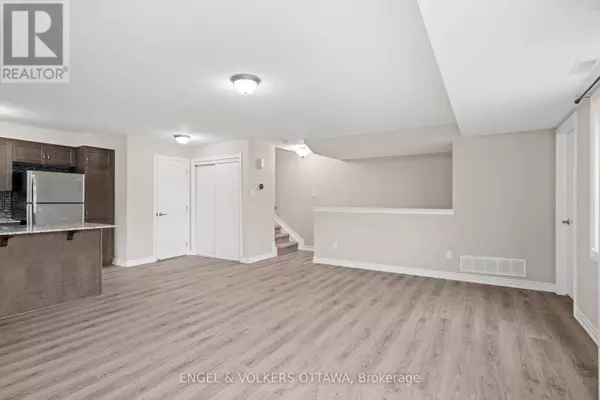 2248 WATERCOLOURS WAY, Ottawa, ON K2J6N3