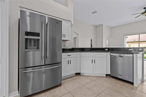 11611 JORDANS LANDING CT, Riverview, FL 33569