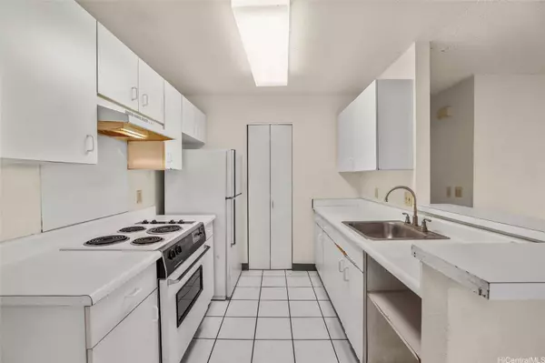 94-531 Lumiaina ST #C103, Waipahu, HI 96797