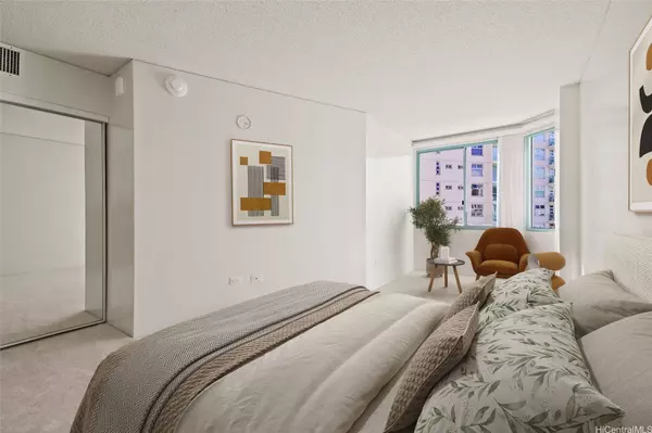 1314 Kalakaua AVE #908, Honolulu, HI 96826