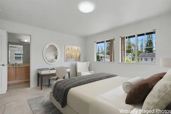 95-218 Kuinehe PL, Mililani, HI 96789
