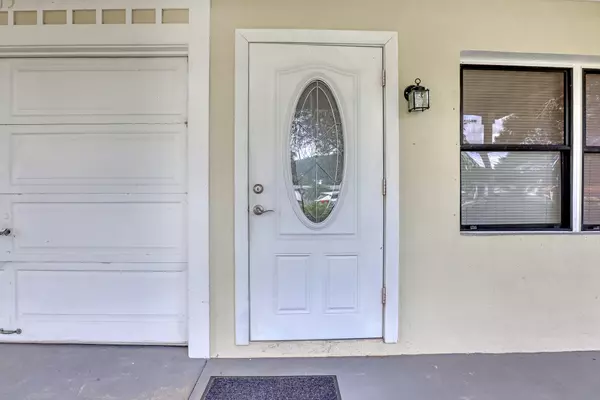 Vero Beach, FL 32967,47th St