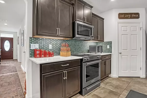 Palm Bay, FL 32909-4616,837 Talmadge Ave SE