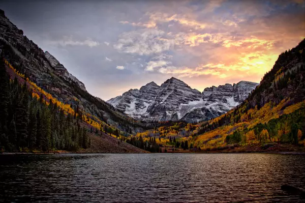 Maroon Bells_Autumn_Unsplash