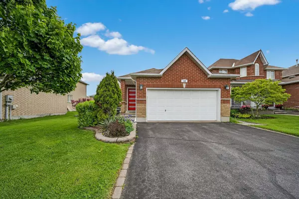 168 Hurst DR, Barrie, ON L4N 8P6