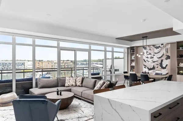 317 Broward WAY #110, Innisfil, ON L9S 0M6