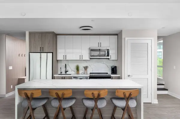 317 Broward WAY #110, Innisfil, ON L9S 0M6